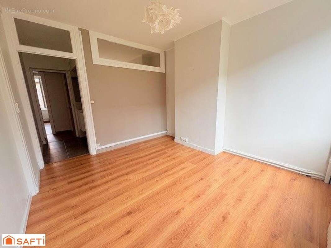 Photo 6 - Appartement à VALENCIENNES