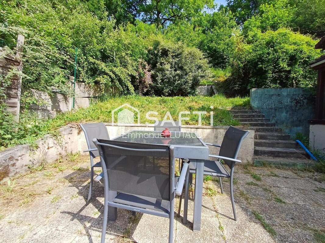 Photo 8 - Maison à MONTIGNY-LE-GANNELON