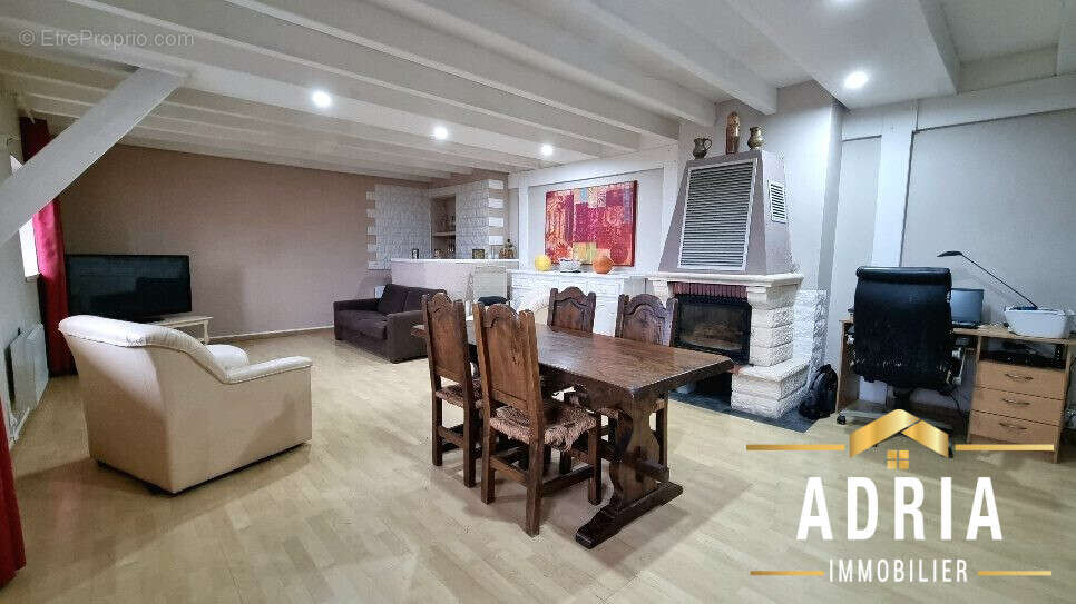 Salon/Salle à manger