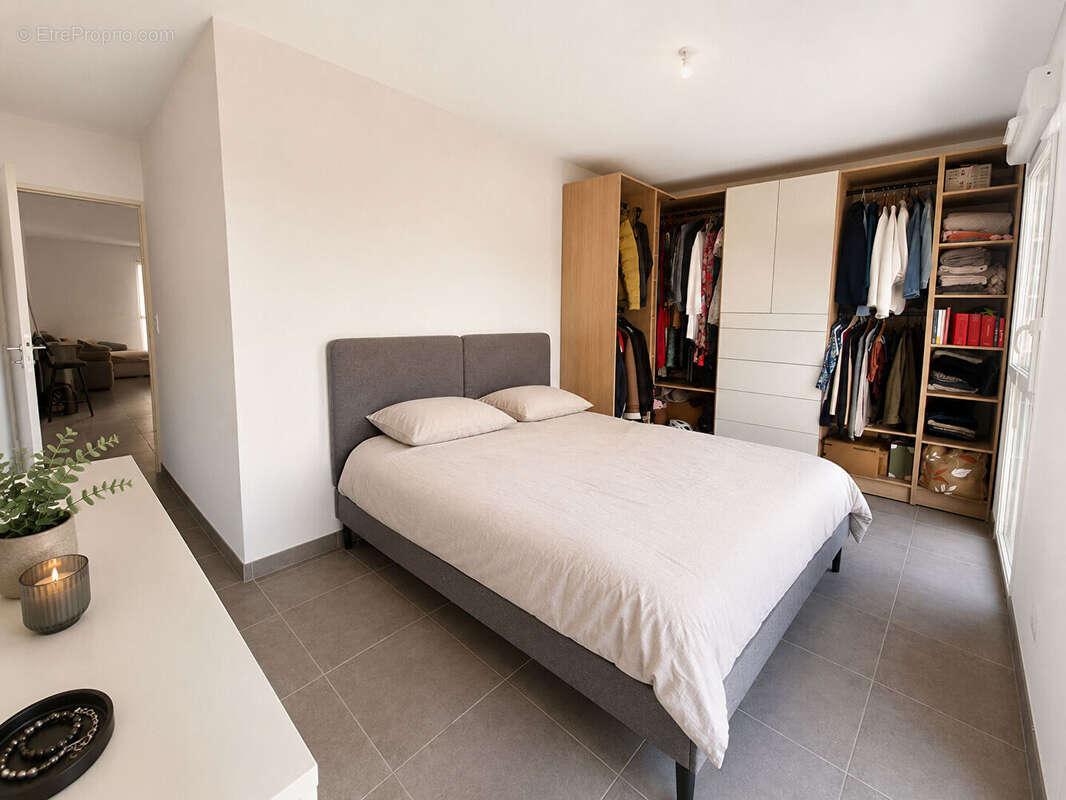 Appartement 3 pièces à vendre à Sénas - Exclusivité ERA ACTION IMMOBILIER 2 - photo 5