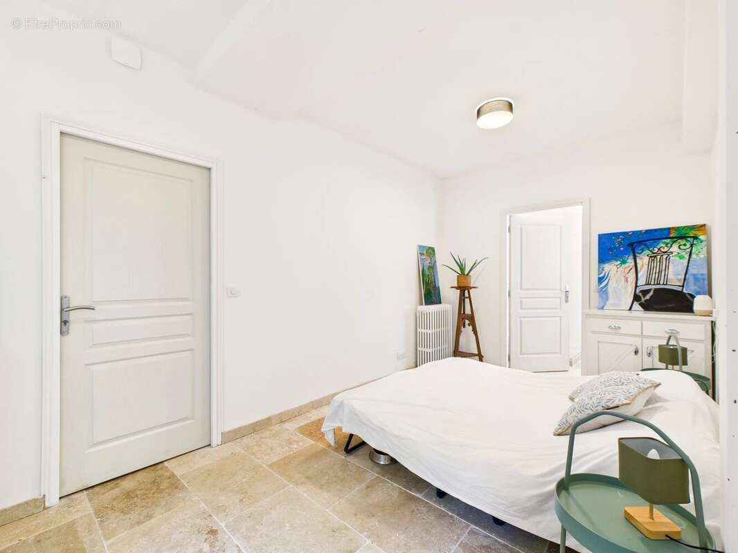 Maison à BEYNAC-ET-CAZENAC