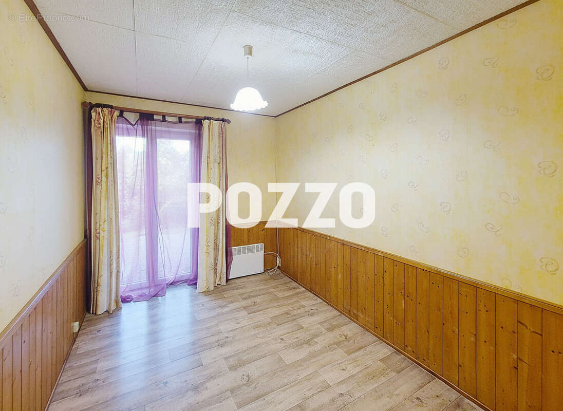 Maison à LANDELLES-ET-COUPIGNY