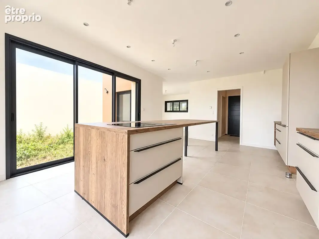 Belle maison contemporaine 6 pièces 122 m²  - en impasse ROMILLE - photo 3