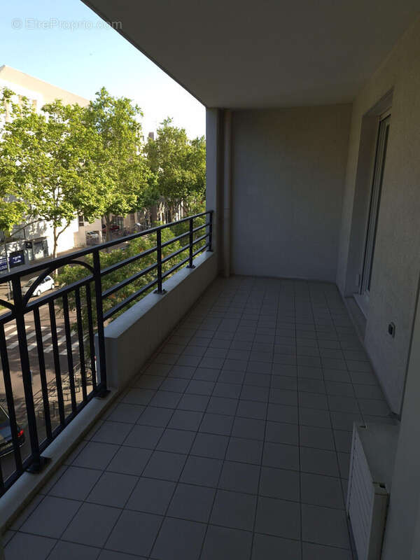 Appartement à LYON-8E