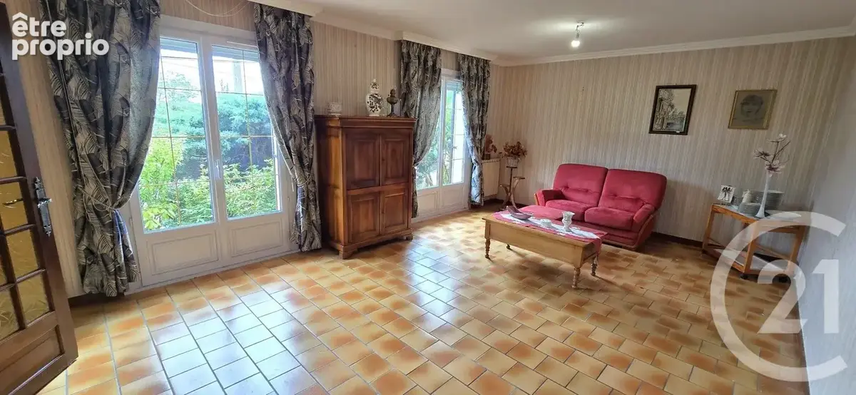 Maison 7 pièces 167 m² à vendre à Le Breuil (71670) - photo 11