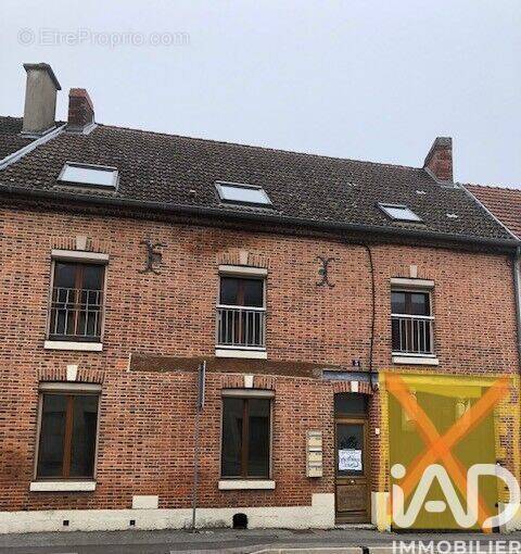 Photo 1 - Maison à VILLESENEUX