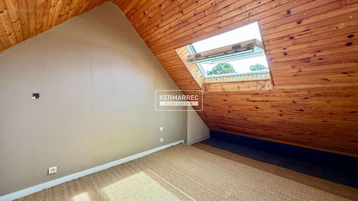 LA BAULE Maison + dépendance 90 m² - photo 11