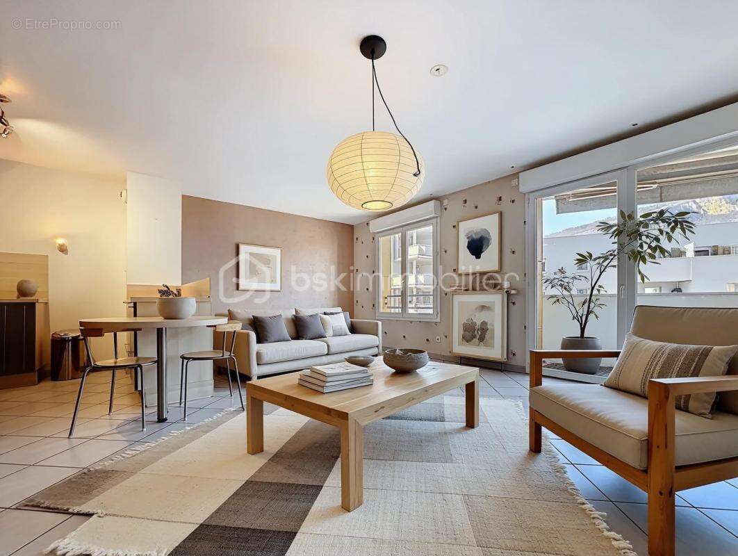 Appartement T4 de 83 m² avec terrasse – Fontaine - photo 16