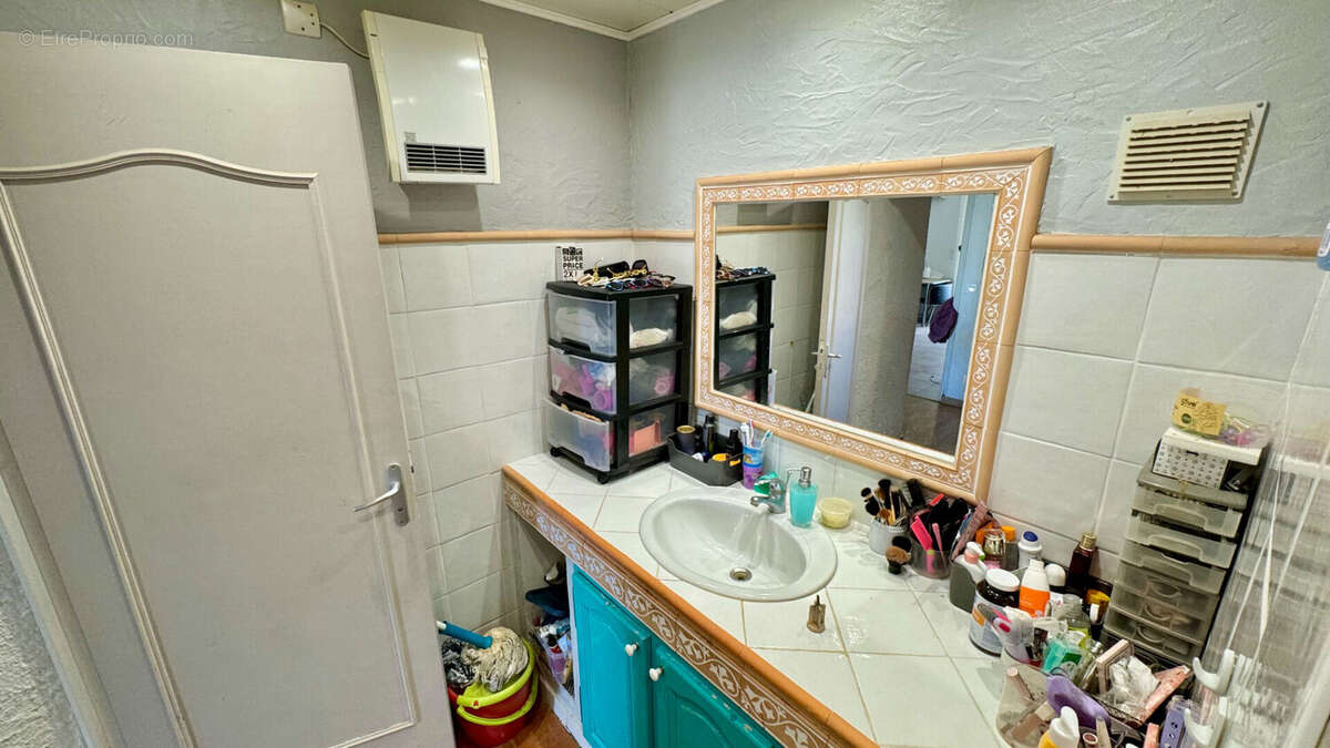 Appartement à SORGUES