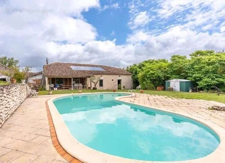 Maison à MONFLANQUIN