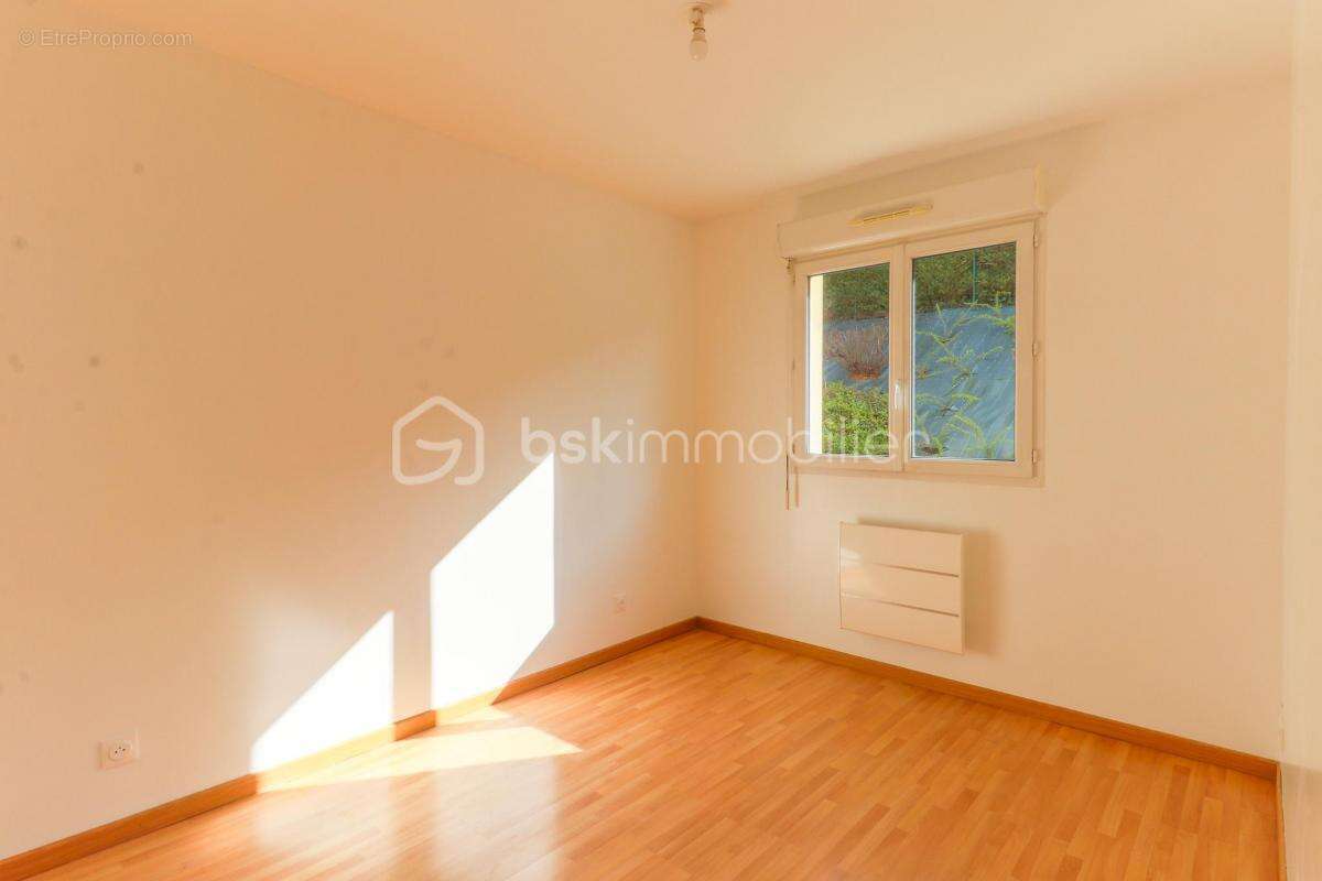 Appartement à LA FERTE-ALAIS