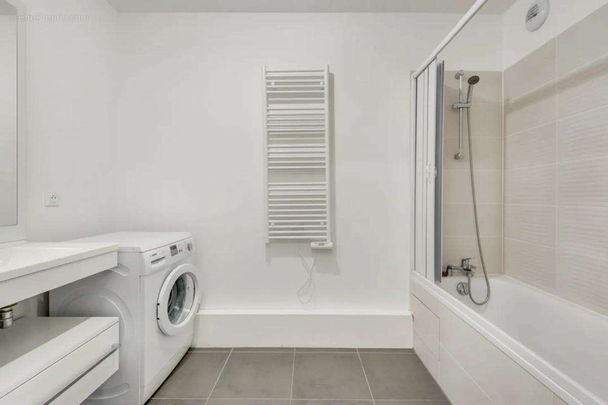 Appartement à ASNIERES-SUR-SEINE
