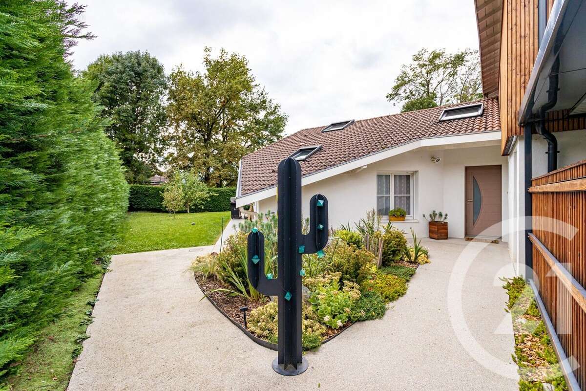 Maison à SAINT-MARTIN-D&#039;URIAGE