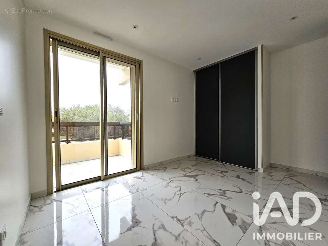 Appartement 81 m² à Antibes  - photo 6