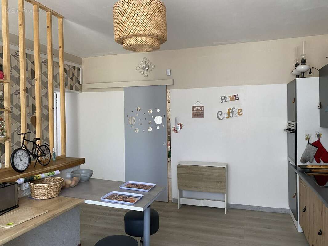 Maison à LA CROISILLE-SUR-BRIANCE