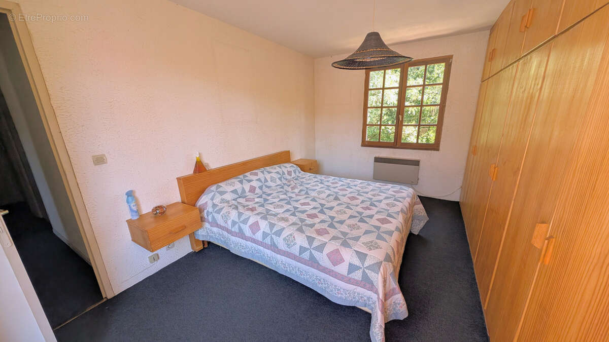 Maison à LAROQUE-DES-ALBERES