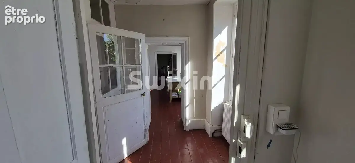 Belle maison en pierre avec jardin et sa grange attenante - photo 9