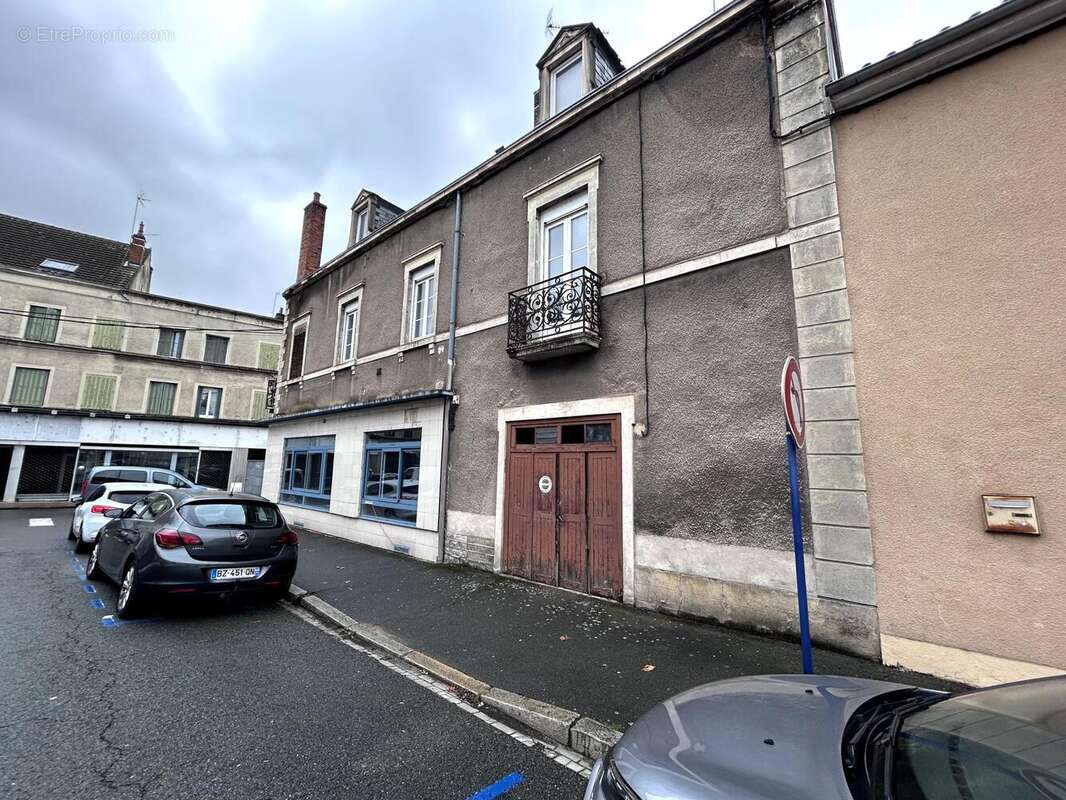 Photo 3 - Appartement à MONTCEAU-LES-MINES