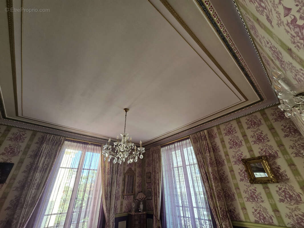 Appartement 4 pièces 110 m² à vendre à Vichy (03200) - photo 15