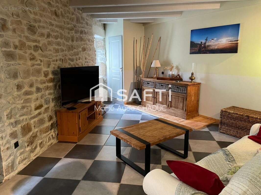 Photo 4 - Maison à LABLACHERE