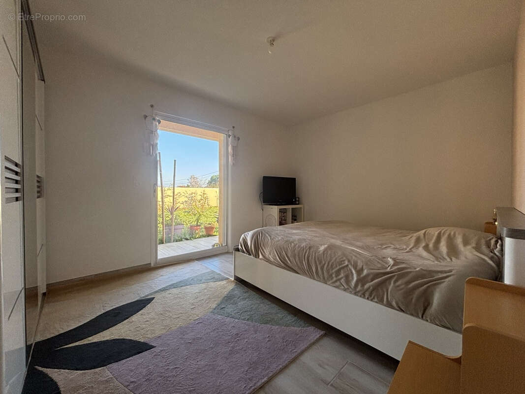 Maison à PORT-DES-BARQUES