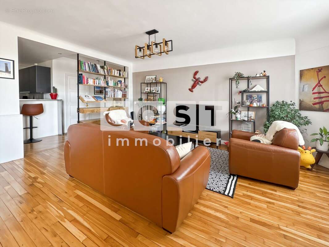 Appartement à ASNIERES-SUR-SEINE