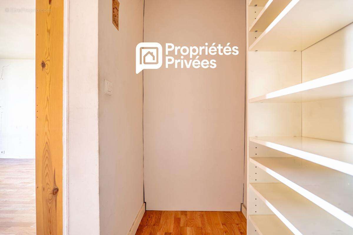 Appartement à PARIS-4E