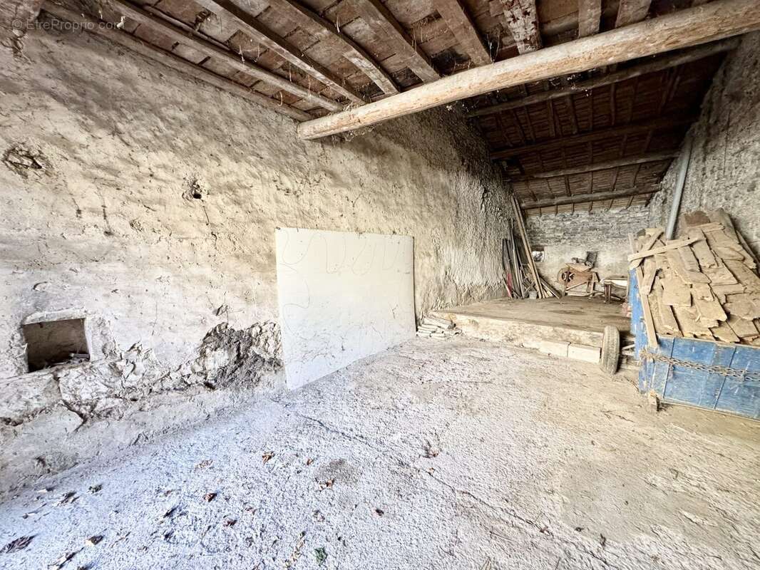 Maison à CHAURIAT