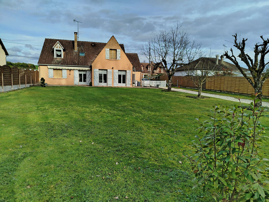 Maison à SAINT-FLORENTIN