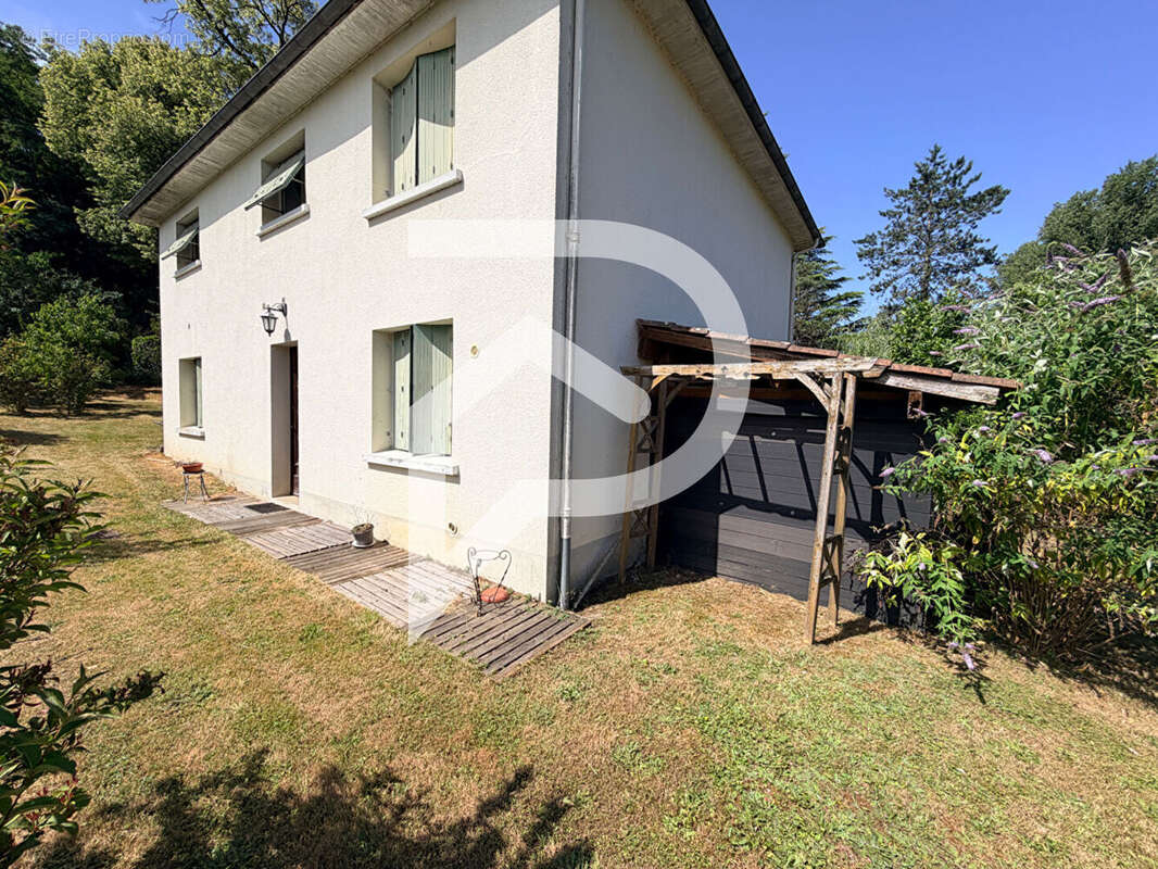 Maison à BASSILLAC