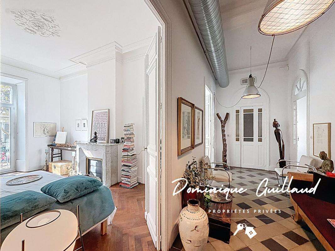 Appartement à NIMES