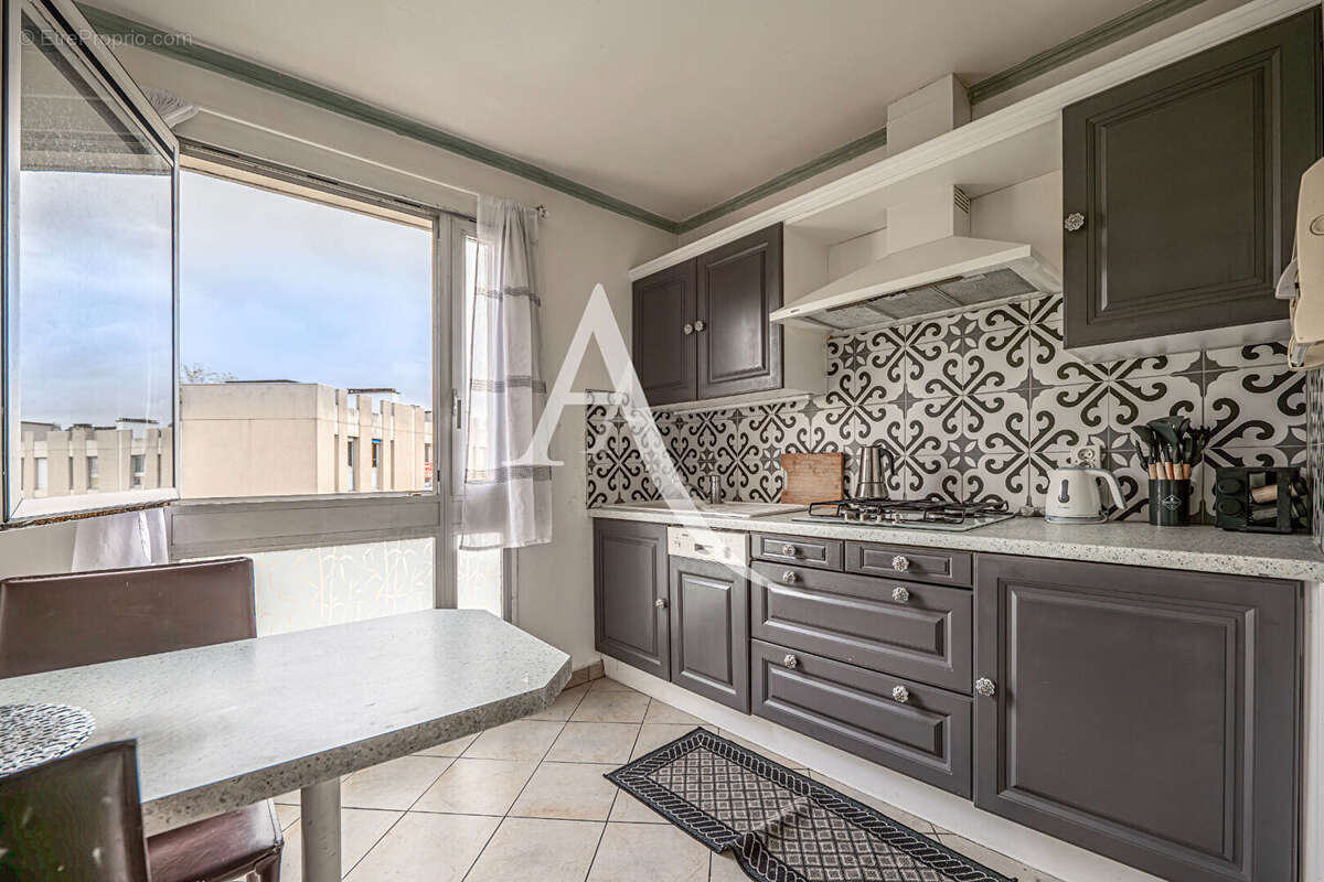 Appartement à LIMEIL-BREVANNES