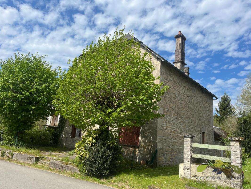 Maison à GOURDON-MURAT