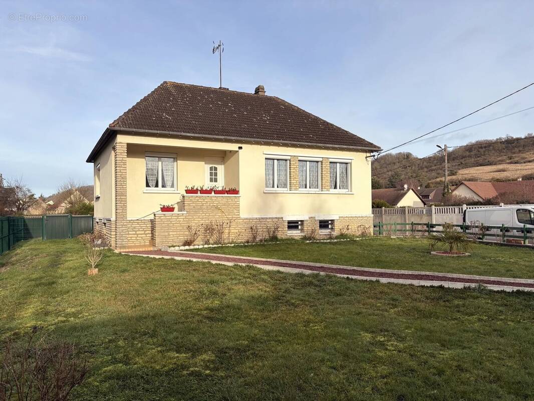 Maison à PACY-SUR-EURE
