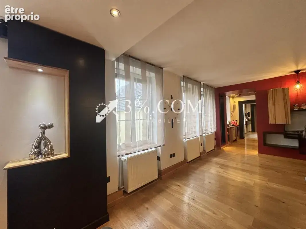 3%COM  Immeuble composé d'un  belle habitation et d'un local - photo 13