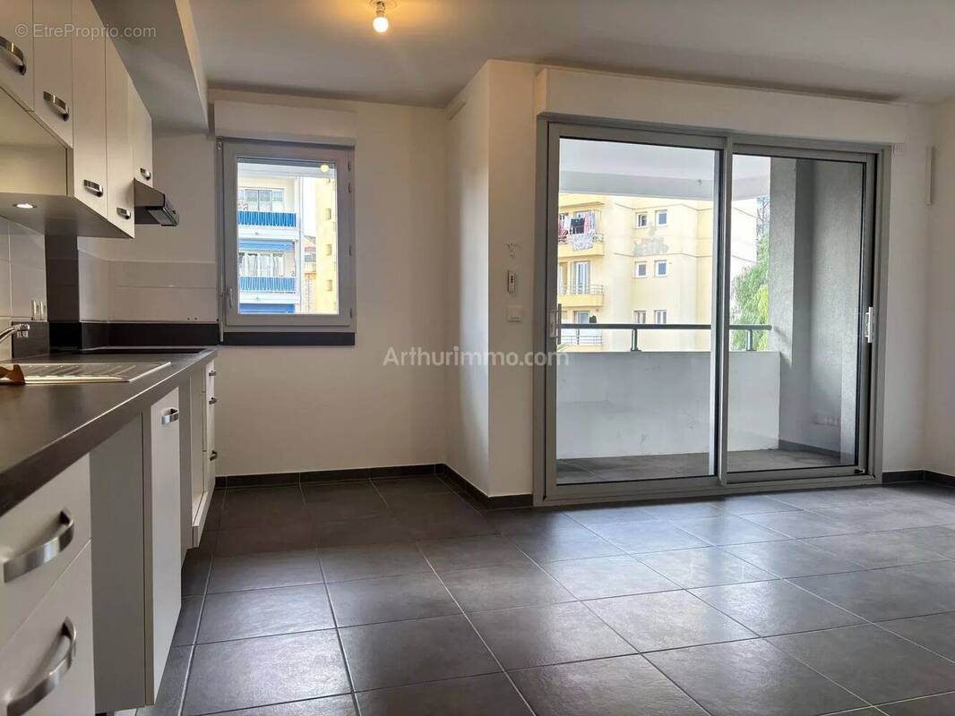 Appartement à CAGNES-SUR-MER