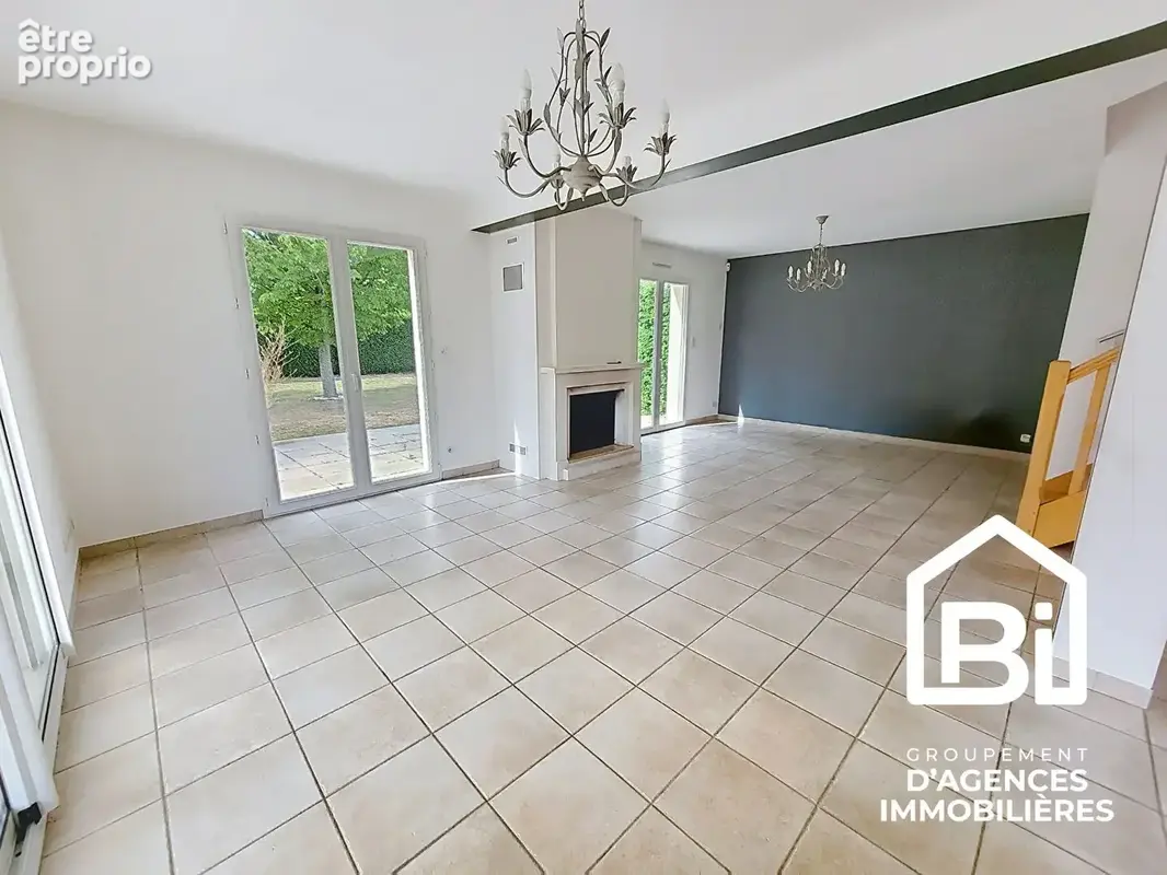 BENOUVILLE - mMaison de 7 pièces 124m2 - photo 2