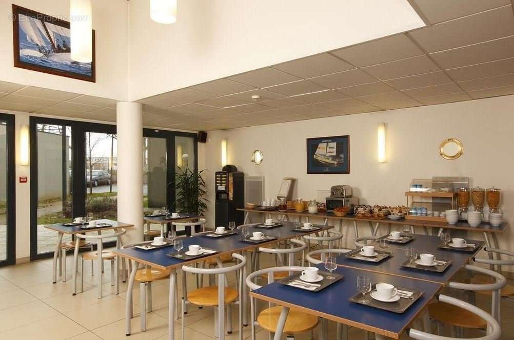 INVESTISSEMENT LOCATIF  Alfortville  Résidence Affaires Logely Alfortville - 7,38 % de rentabilité - photo 5