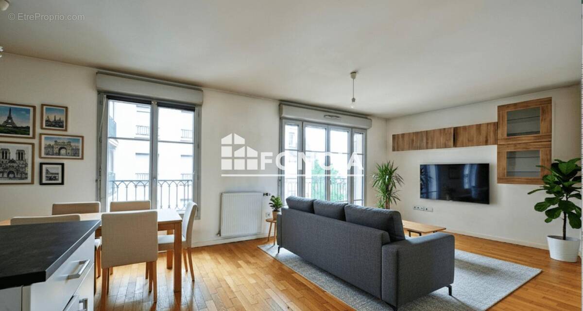 Appartement à SAINT-CYR-L'ECOLE