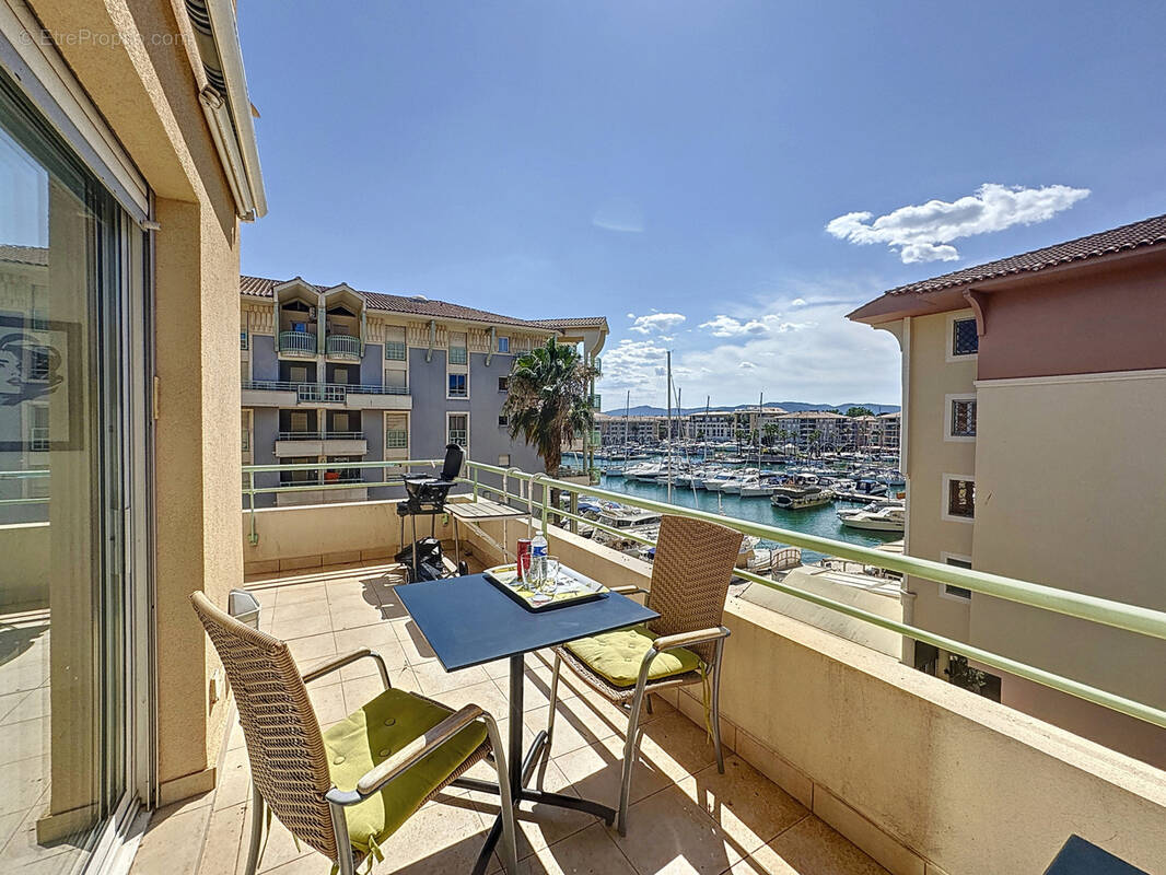 Appartement à FREJUS