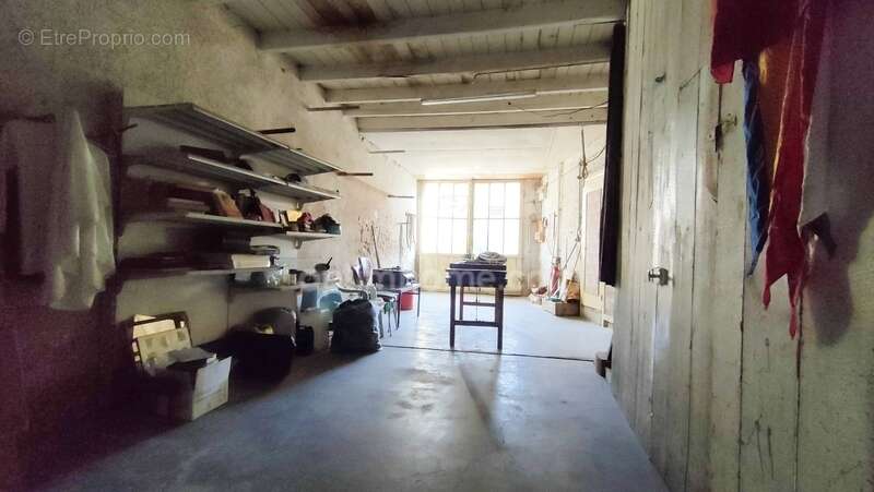 Maison à MONTHUREUX-SUR-SAONE