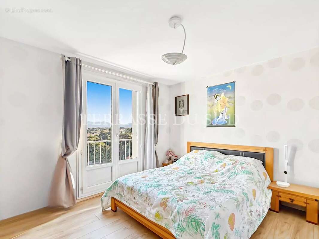 Appartement à MARSEILLE-13E