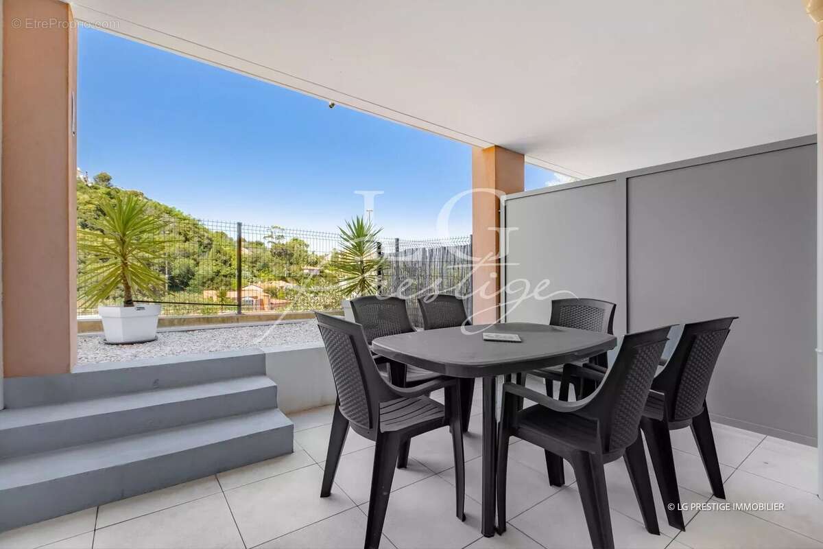 Appartement à THEOULE-SUR-MER