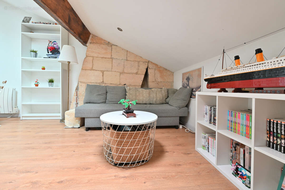 Appartement à BORDEAUX