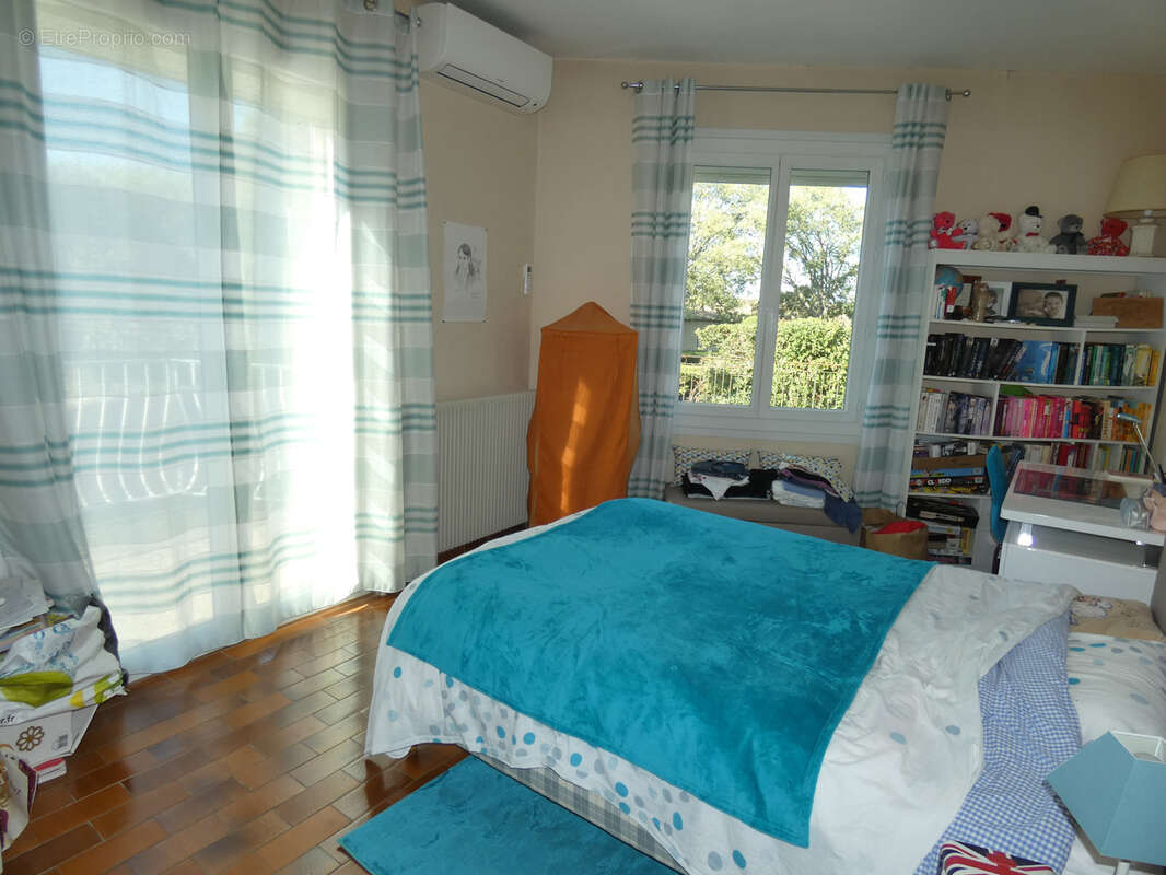 Maison à CAUX-ET-SAUZENS