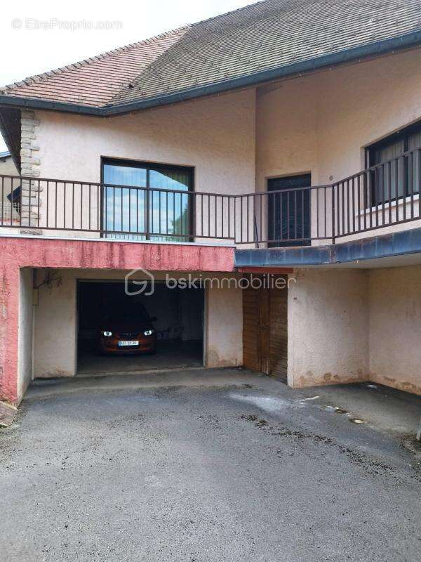 Maison à CLAIRVAUX-LES-LACS