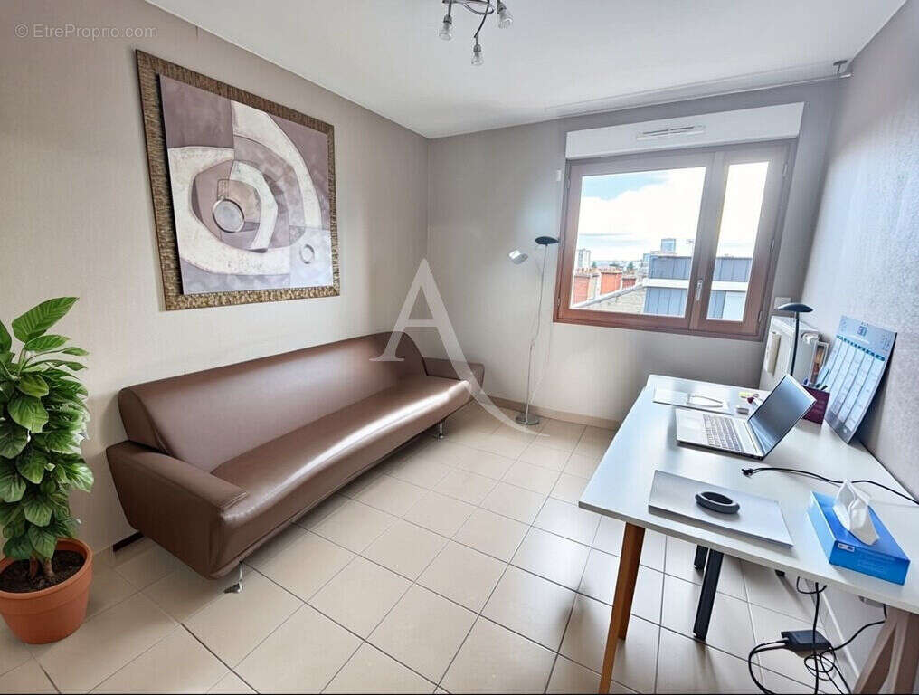 Appartement à VITRY-SUR-SEINE