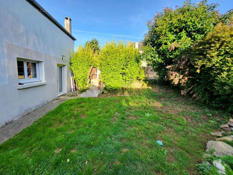 Maison à PLOMODIERN