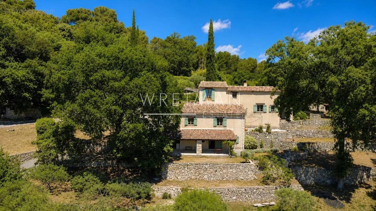 Maison à FAYENCE