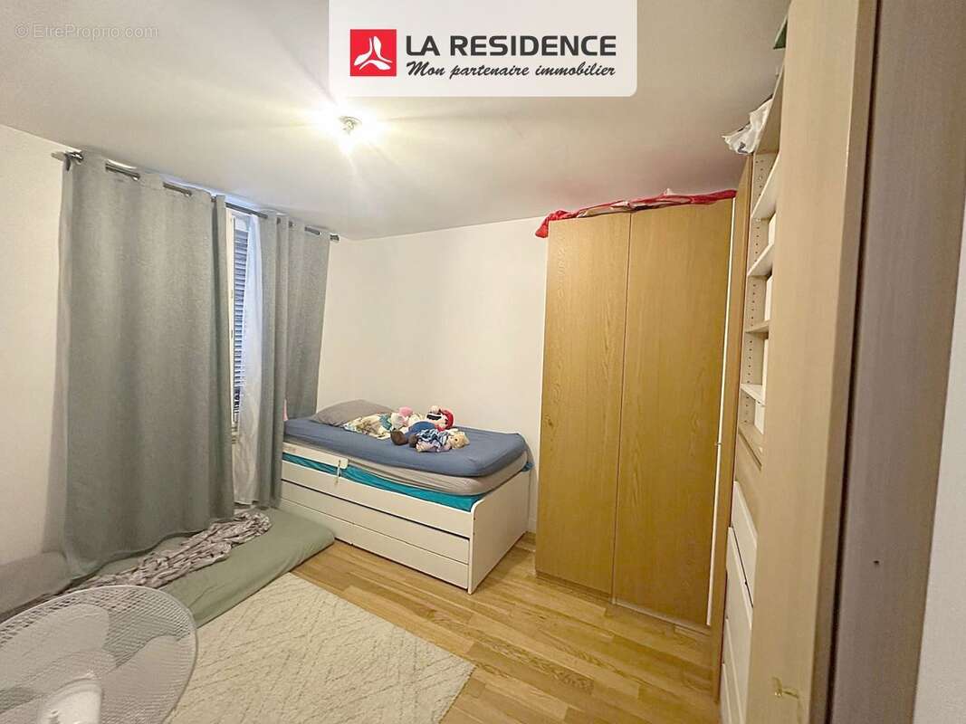Appartement à STAINS